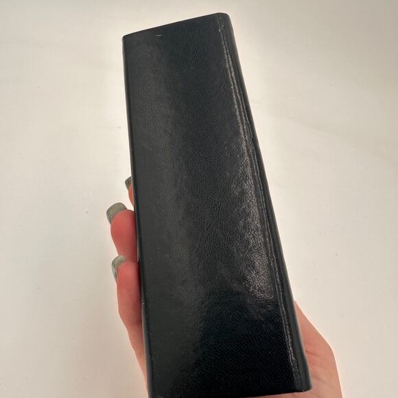 Saki Black Leather Sunglasses Eyeglasses Case - Picture 3 of 7